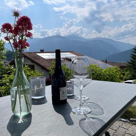 Wohnung Mit Fantastischer Aussicht Trin Kültér fotó